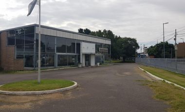 INMEJORABLE EDIFICIO COMERCIAL O INDUSTRIAL DE 13.500 M2  PARA EMPRESA O INDUSTRIA