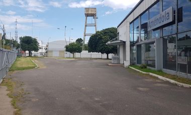 INMEJORABLE EDIFICIO COMERCIAL O INDUSTRIAL DE 13.500 M2  PARA EMPRESA O INDUSTRIA