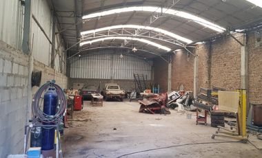 INMEJORABLE EDIFICIO COMERCIAL O INDUSTRIAL DE 13.500 M2  PARA EMPRESA O INDUSTRIA