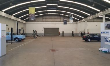 INMEJORABLE EDIFICIO COMERCIAL O INDUSTRIAL DE 13.500 M2  PARA EMPRESA O INDUSTRIA