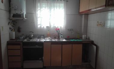 Casa en Martin Coronado ideal a reciclar