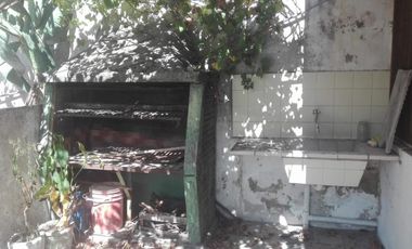 Casa en Martin Coronado ideal a reciclar