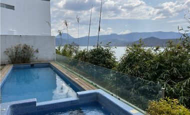 CASA EN VENTA EN VALLE DE BRAVO SAN GASPAR