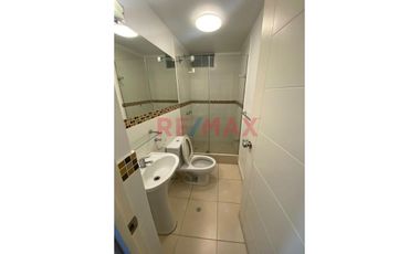 Alquilo Hermoso Y Amplio Departamento En Las Lomas De La Molina - 1Er Piso - 4 Dorm - 2 Estac