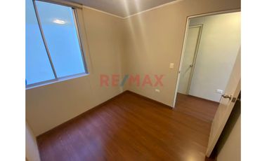 Alquilo Hermoso Y Amplio Departamento En Las Lomas De La Molina - 1Er Piso - 4 Dorm - 2 Estac