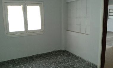 Casa PH en venta en Lanus Este