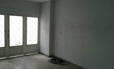 Casa PH en venta en Lanus Este