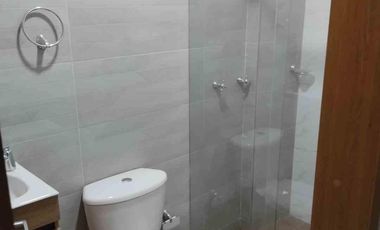 APTO ARRIENDO 1 PISO 101 SAYRO