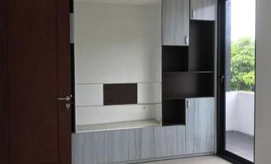 Dijual Rumah Citraland Cluster Stamford New Gress Minimalis
