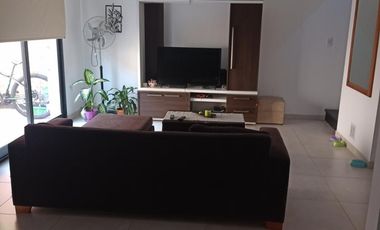 INDEXA VENDE DEPARTAMENTO DE DOS DORMITORIOS