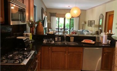 SE VENDE APARTAMENTO AMOBLADO  EN PLAYA BLANCA 3 RECAMAS $ 550,000