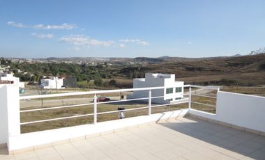CASA EN RENTA EN LOMAS DE ANGELOPOLIS PUEBLA