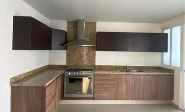 CASA EN RENTA EN LOMAS DE ANGELOPOLIS PUEBLA