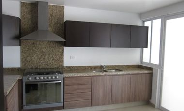 CASA EN RENTA EN LOMAS DE ANGELOPOLIS PUEBLA