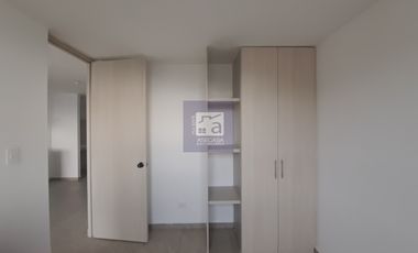 COD. 4470 - SE ARRIENDA APARTAMENTO - BARRIO: SIN DEFINIR