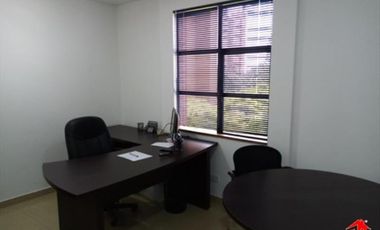 oficina en venta en el poblado. Cod V3446