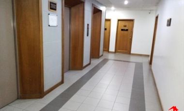 oficina en venta en el poblado. Cod V3446