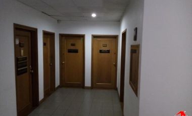 oficina en venta en el poblado. Cod V3446