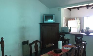 Casa quinta con Galpón. Junín.