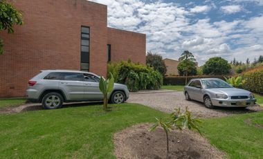 casa en arriendo/venta en guaymaral. Cod A5597