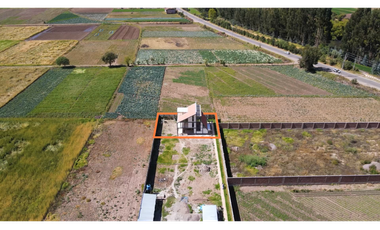 VENDO CASA DE CAMPO 328 M2 EN CONDOMINIO HUAYOCARI URUBAMBA CUSCO
