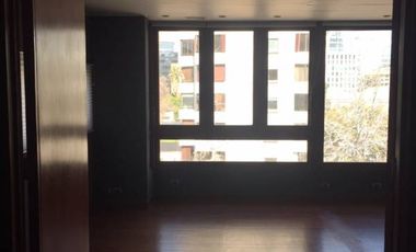 ARRIENDO ESTUPENDA OFICINA  EXCLUSIVA /BARRIO EL GOLF