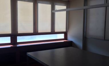 ARRIENDO ESTUPENDA OFICINA  EXCLUSIVA /BARRIO EL GOLF