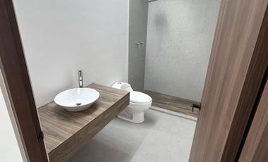 NORTE EN ALCAZAR SOBRE AV NAVARRA HERMOSA CON EXCELENTES ACABADOS