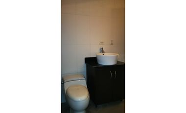 SE ALQUILA EDIFICIO EN PARQUE LEFEVRE >>PRECIO DE OPORTUNIDAD<<