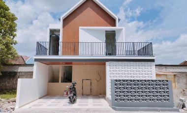 Rumah Modern Baru dekat Pusat Kota Jogja