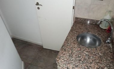 2 HERMOSOS LOCALES UNIFICADOS EN VENTA
