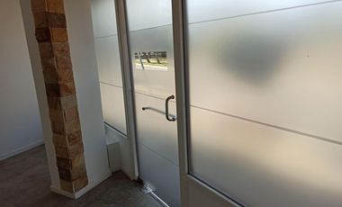 2 HERMOSOS LOCALES UNIFICADOS EN VENTA