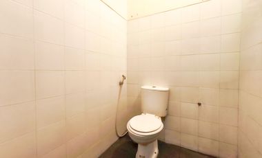 Rumah 10 menit ke Gerbang Tol BSD Barat SHM Hadap Timur J-48783