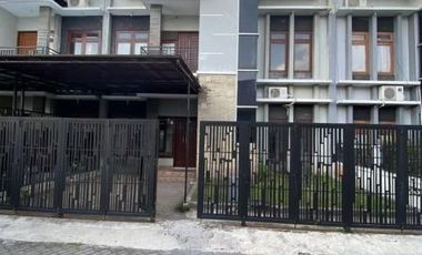 Rumah Siap Huni Dalam Cluster Jalan Palagan Dekat UGM