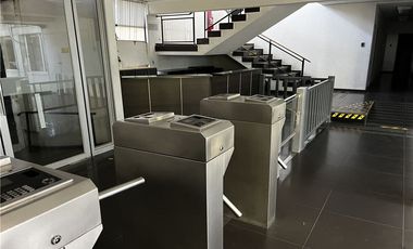 Propiedad Comercial Amoblada