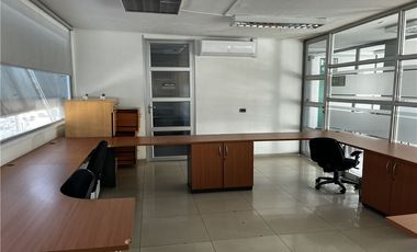 Propiedad Comercial Amoblada