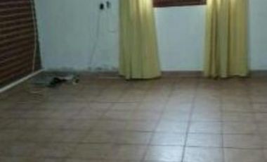 CASA EN EZPELETA ESTE