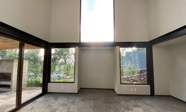 En venta Casa en condominio Valle de Bravo