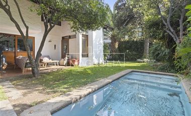 Casa en venta de 4 dorm. en Providencia