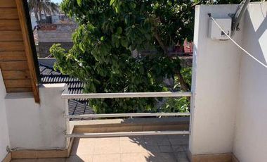 CASA VENTA VILLA SARMIENTO 4 AMBIENTES