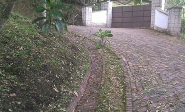 casa campestre en venta en vereda yerbabuena. Cod V1665