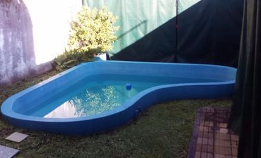 Casa 4 Amb + quincho + pileta + jardin + terraza-  VILLA BALLESTER