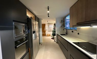 casa en venta en la estrella. Cod V63924