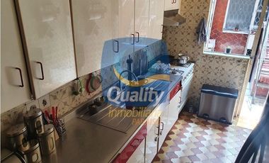 Casa en venta para remodelar en El Prado (Sinatel).