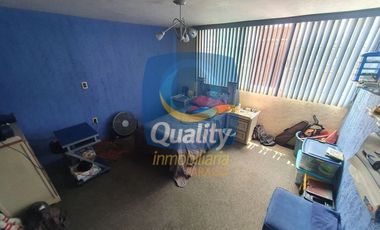 Casa en venta para remodelar en El Prado (Sinatel).