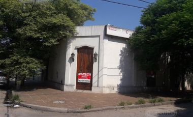 PROPIEDAD EN ESQUINA APTO CONSTRUCCION EN ALTURA EN BARRIO ALBERDI