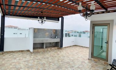 VENTA DE CASA EN CONDADO DEL VALLE METEPEC, 4 REC.