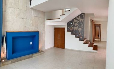 VENTA DE CASA EN CONDADO DEL VALLE METEPEC, 4 REC.