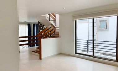 VENTA DE CASA EN CONDADO DEL VALLE METEPEC, 4 REC.