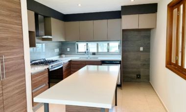 VENTA DE CASA EN CONDADO DEL VALLE METEPEC, 4 REC.